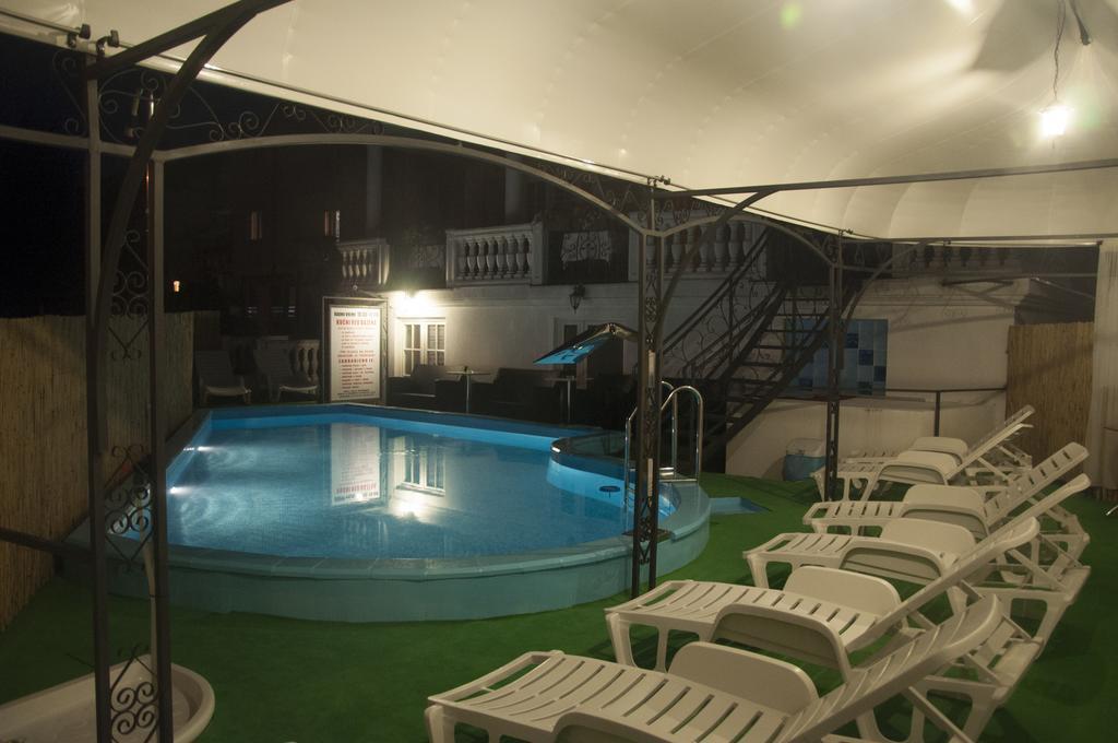 Hotel Kralj Vrnjacka Banja Luaran gambar